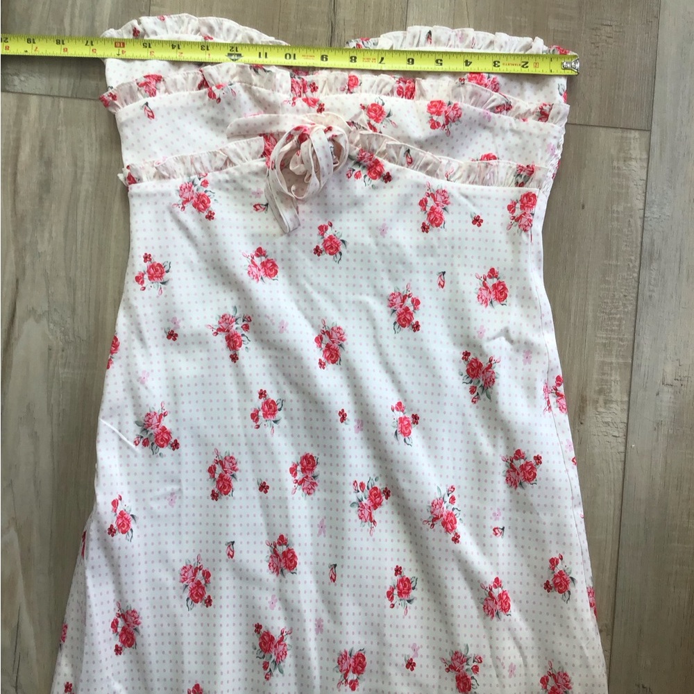 LAIT Collection Pink Floral Strapless NWT Size M, Fits like L in the bust - Picture 7 of 7